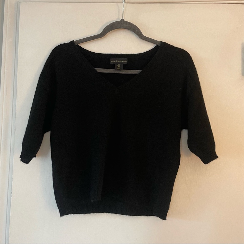 House of Harlow Cashmere Black V-Neck Sweater